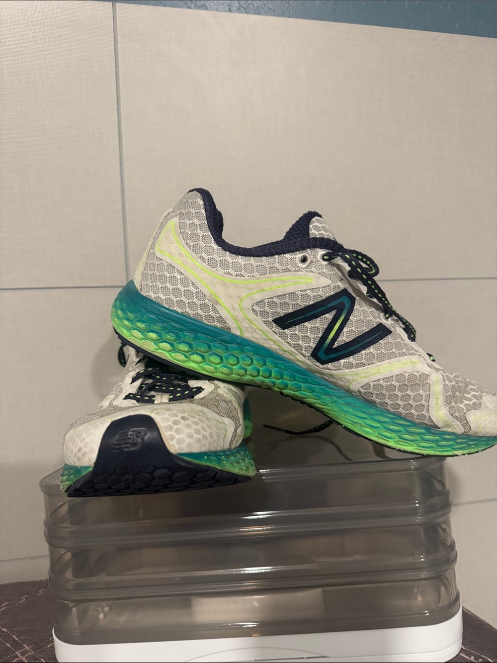 New Balance White Mesh Running Shoes with Blue and Green Gradient Sole